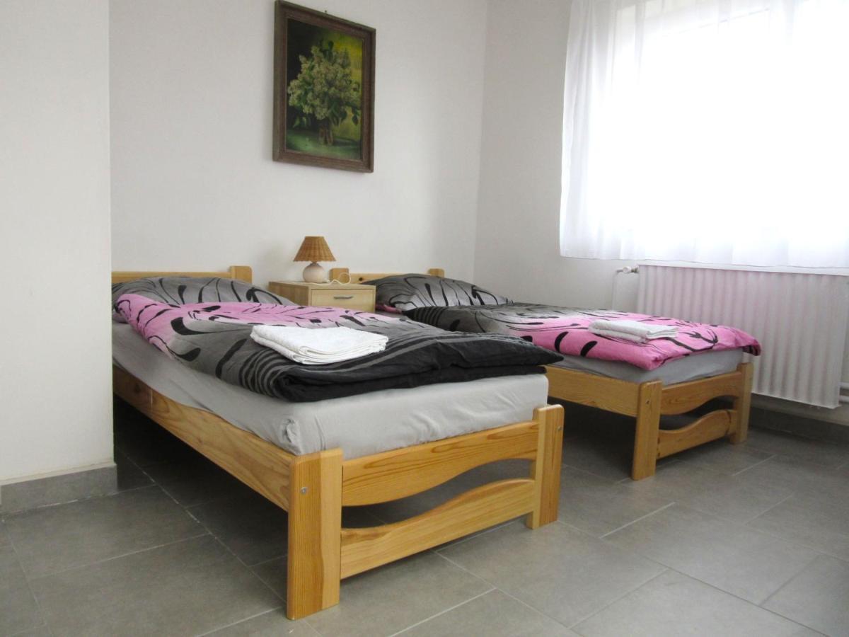 Vila Rybnicek Brada Exterior photo